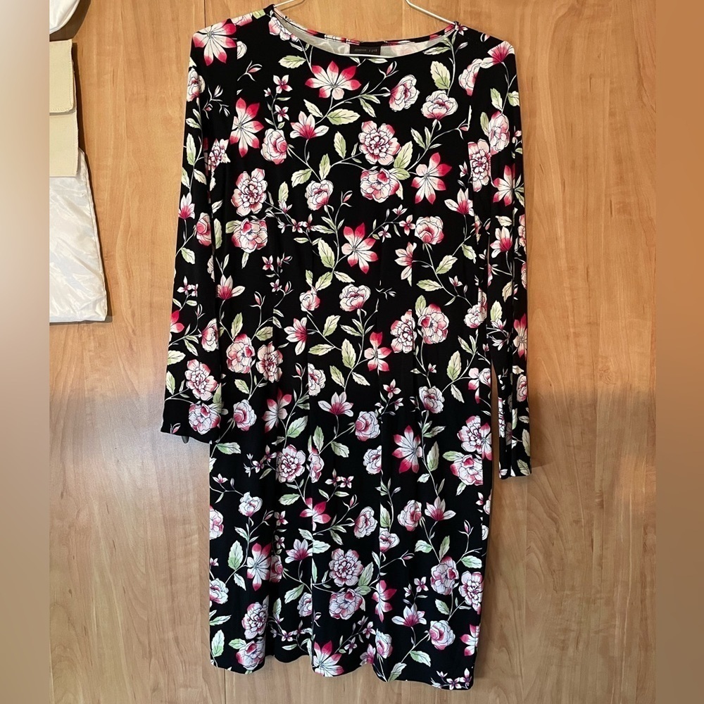 J Jill wearever collection dress black floral size Small
